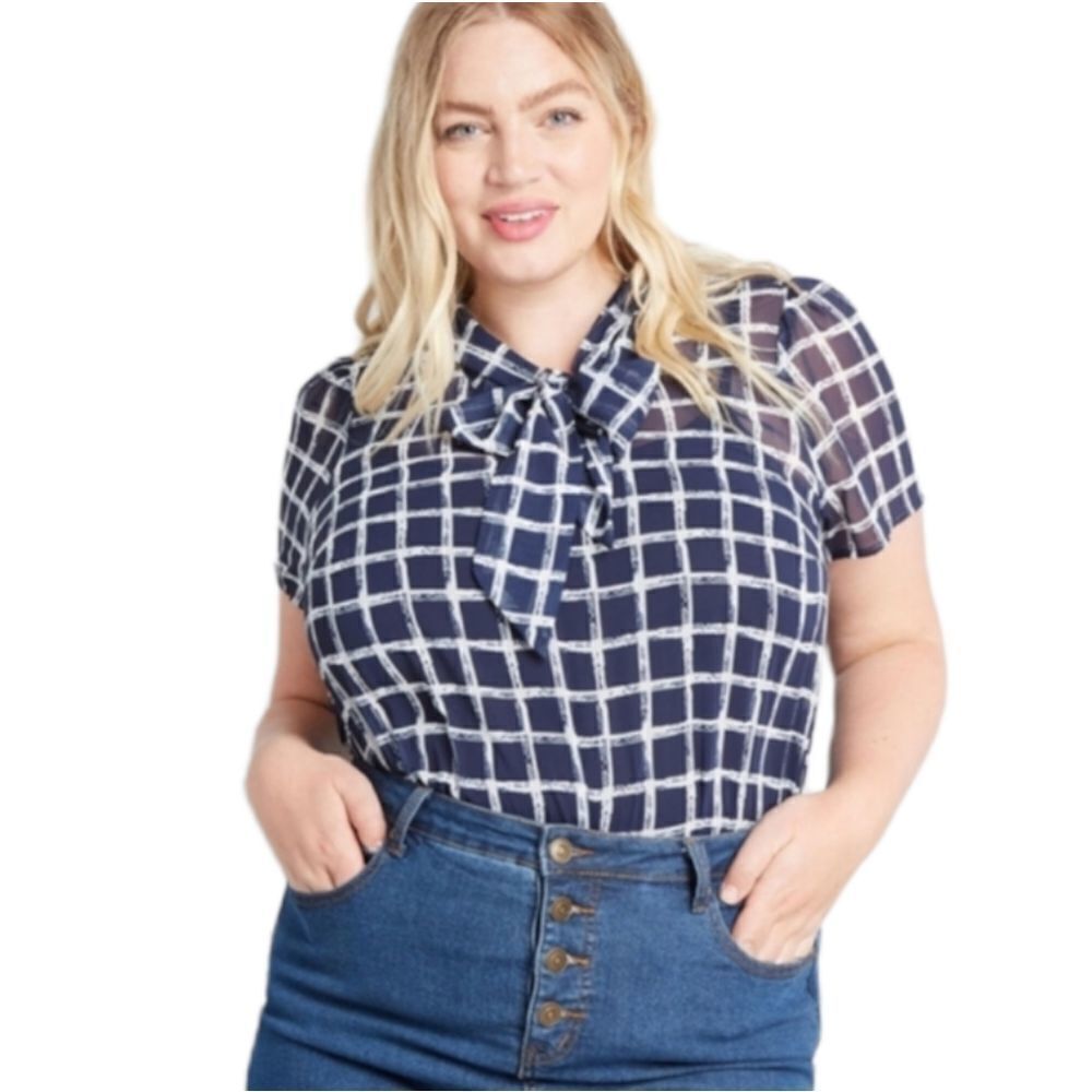 NEW MODCLOTH blouse‎ profesh connection blue short sleeve top L